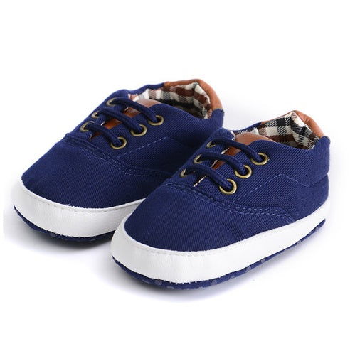 Solid color casual lace shoes